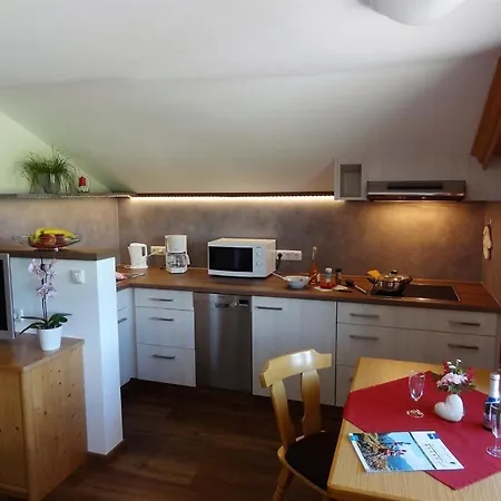 Gaestehaus Koros *